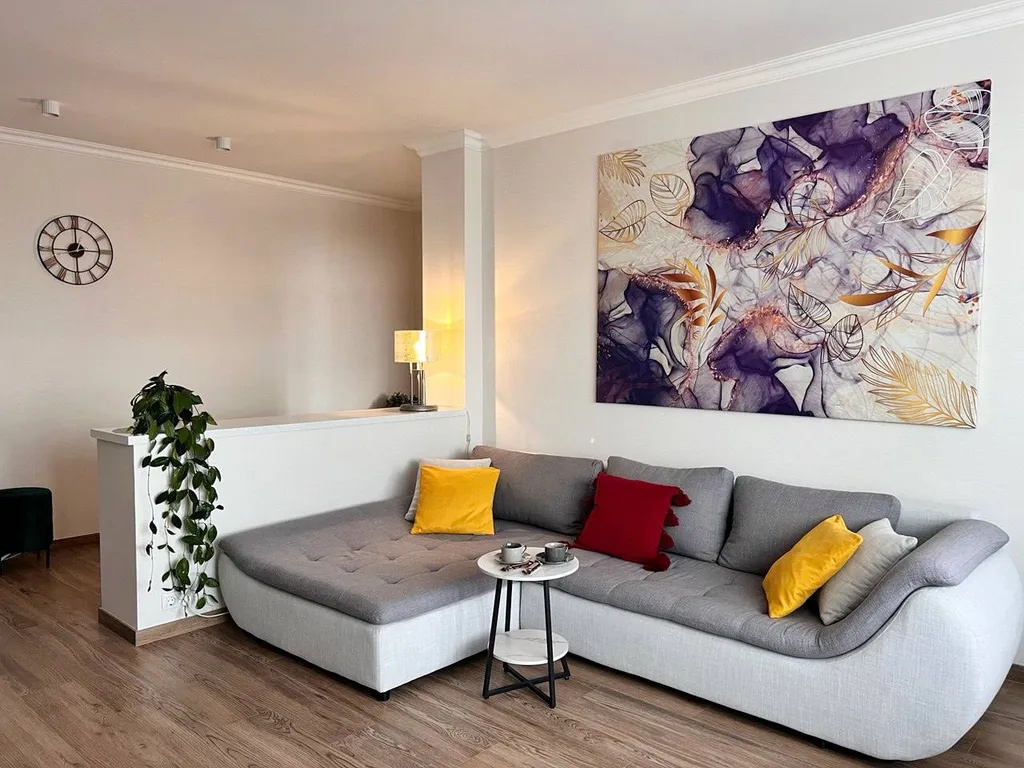 Квартира Стильный двухкомнатный люкс с видом на Кафедральный собор — аренда посуточно в Калининград