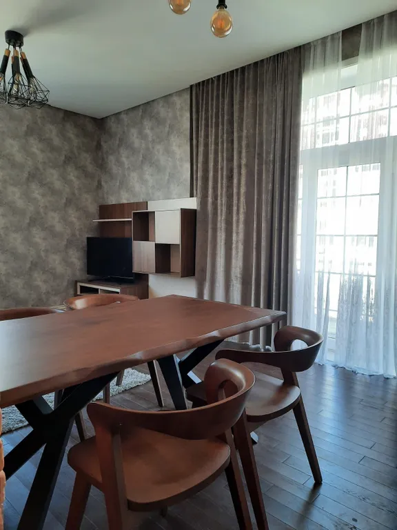 Уютная 1-комнатная квартира возле парка Офицеров