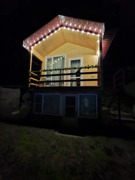 Уютный домик с потрясающим видом на горы