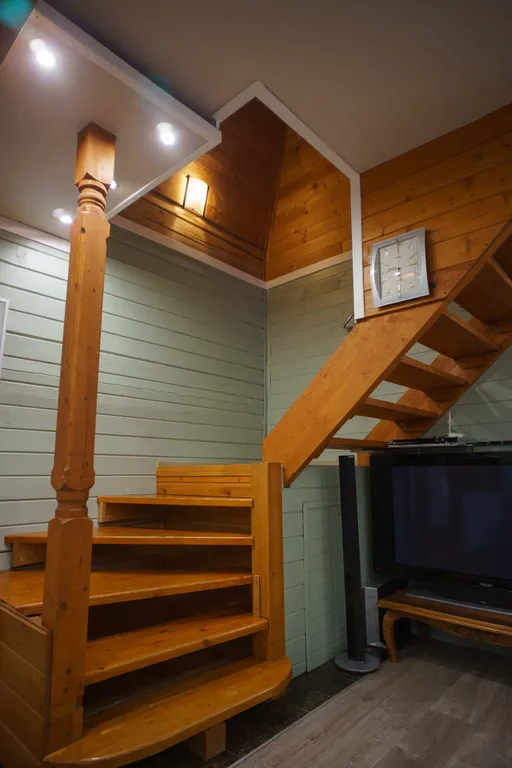 Дом рядом с городом