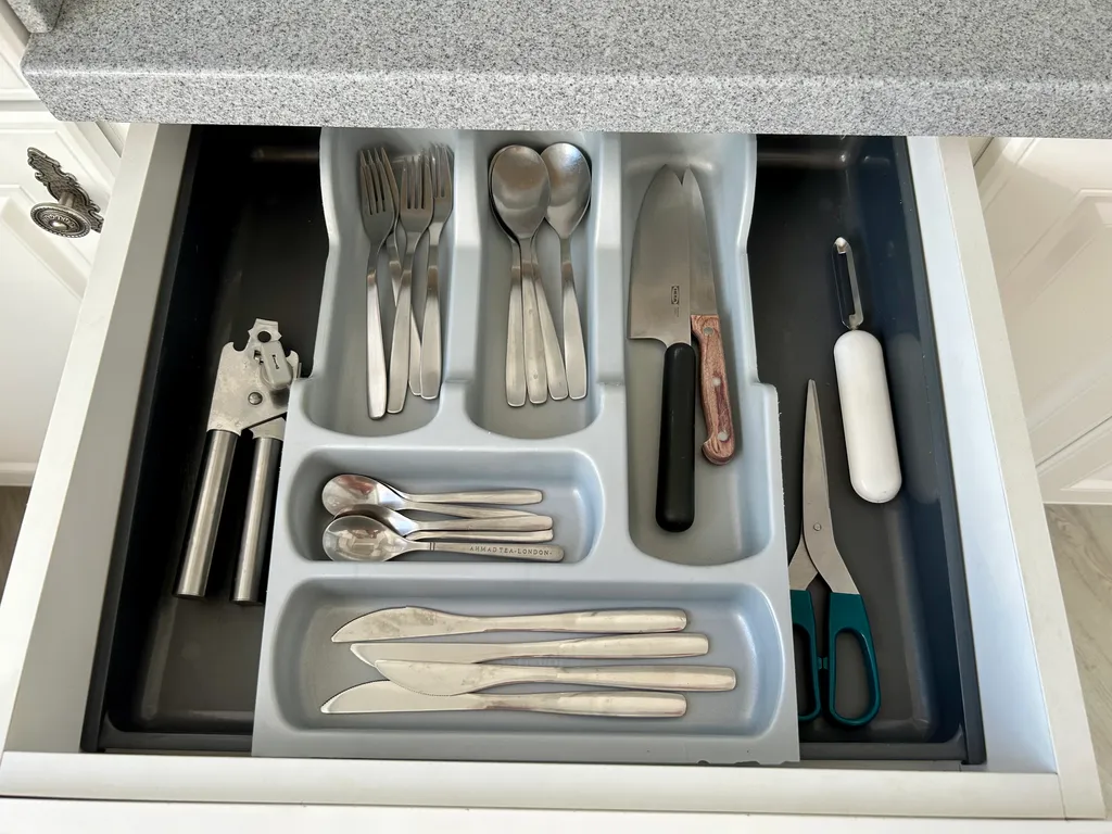 Встречайте рассветы в дизайнерской квартире с видом на Останкино.