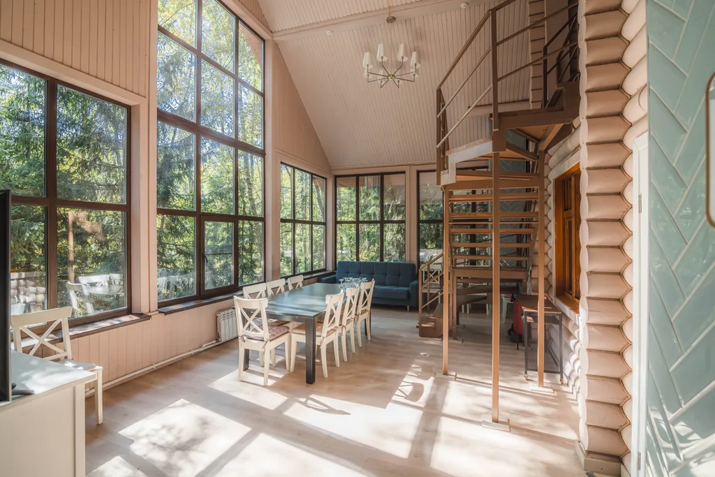 Большой коттедж с сауной в загородном комплексе отдыха бисерово