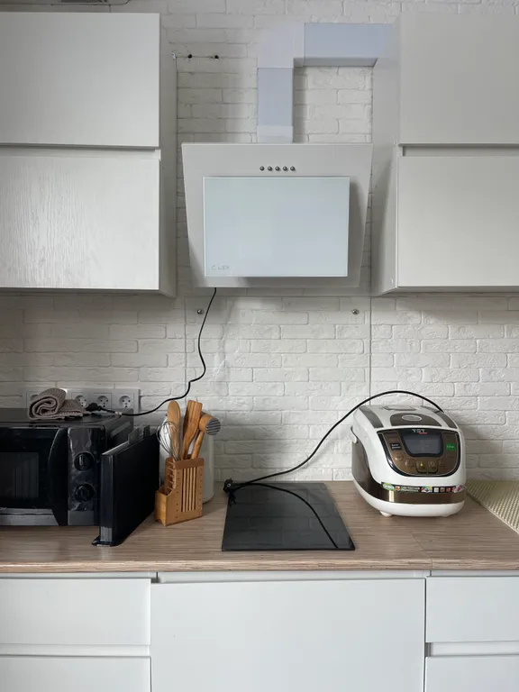 Дом с бассейном, баней и чаном