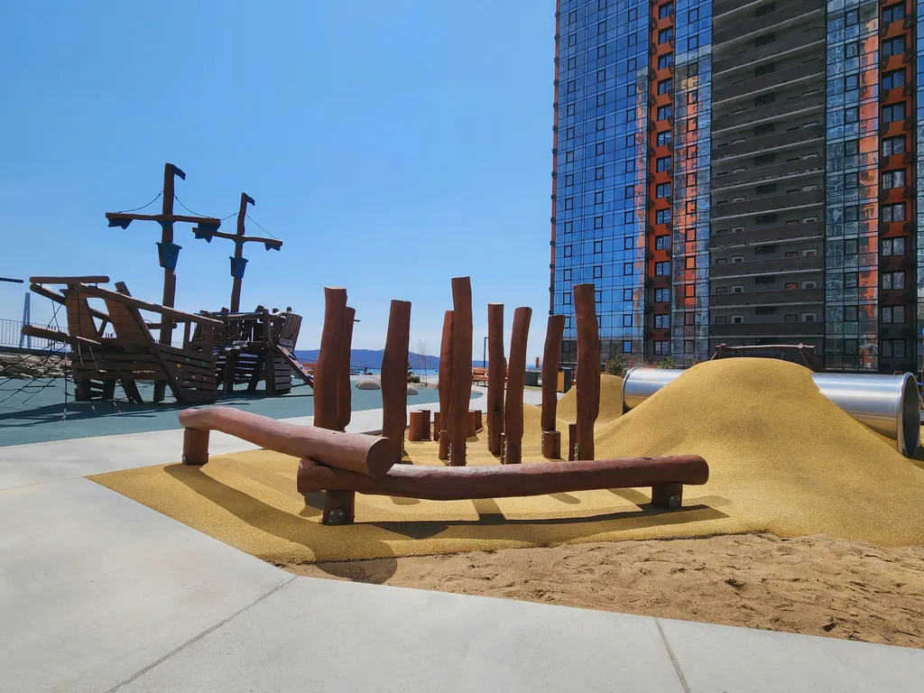 Уютная квартира в новом доме+парковка+удобное расположение