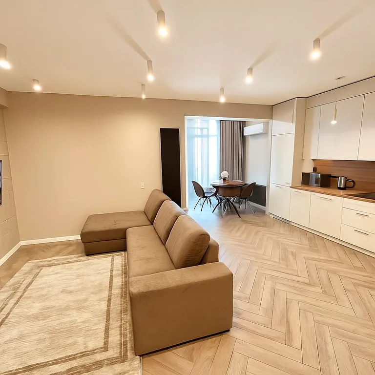 Люкс, до пляжа 1 километр