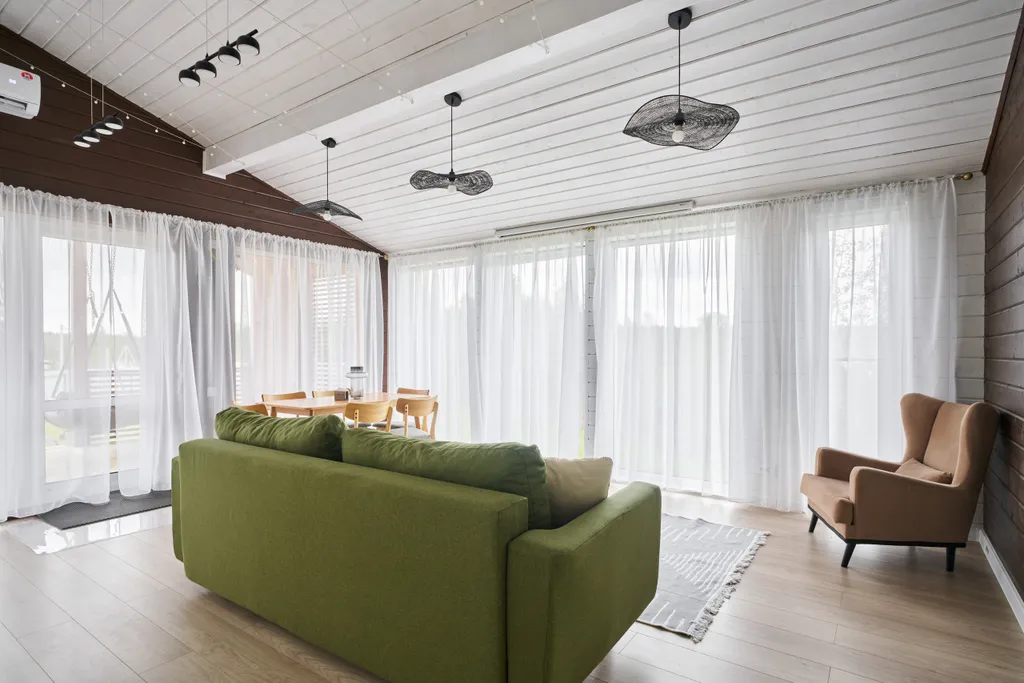 Панорамный дом у озера Сенеж рядом с банным комплексом