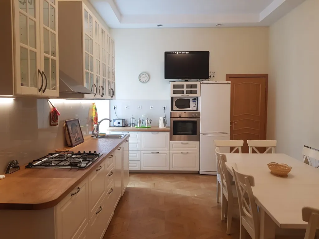 Квартира Квартира Имперский масштаб у Казанского Собора: 140 м² для большой компании. — Санкт-Петербург
