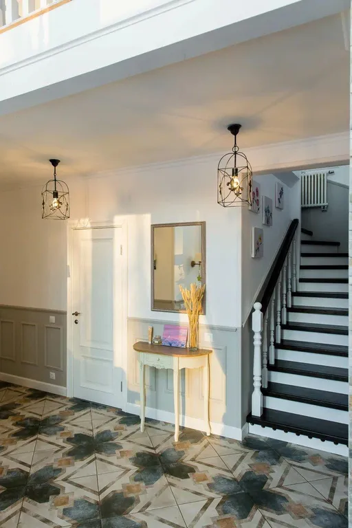 Коттедж MyHomeYourHome дизайнерский дом у леса — Первомайское