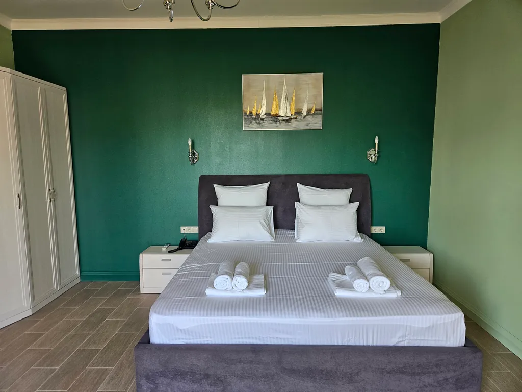 Квартира Апартаменты в отеле Атлас — аренда посуточно в Гудаута