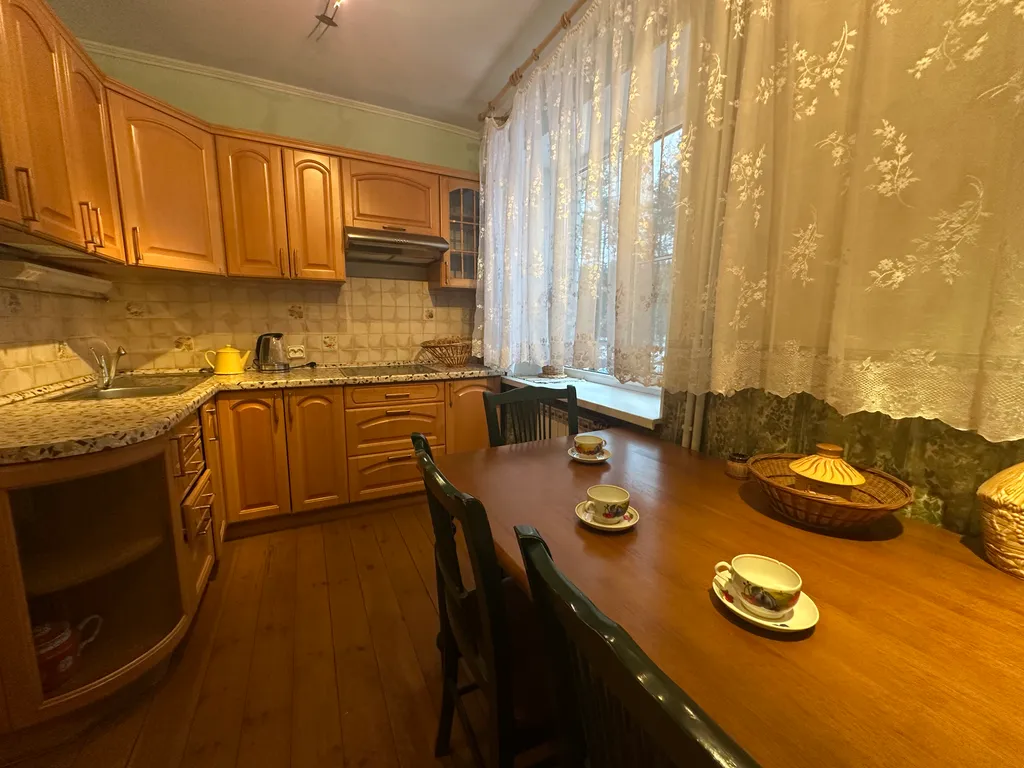 Просторная квартира для отдыха семьей загородом