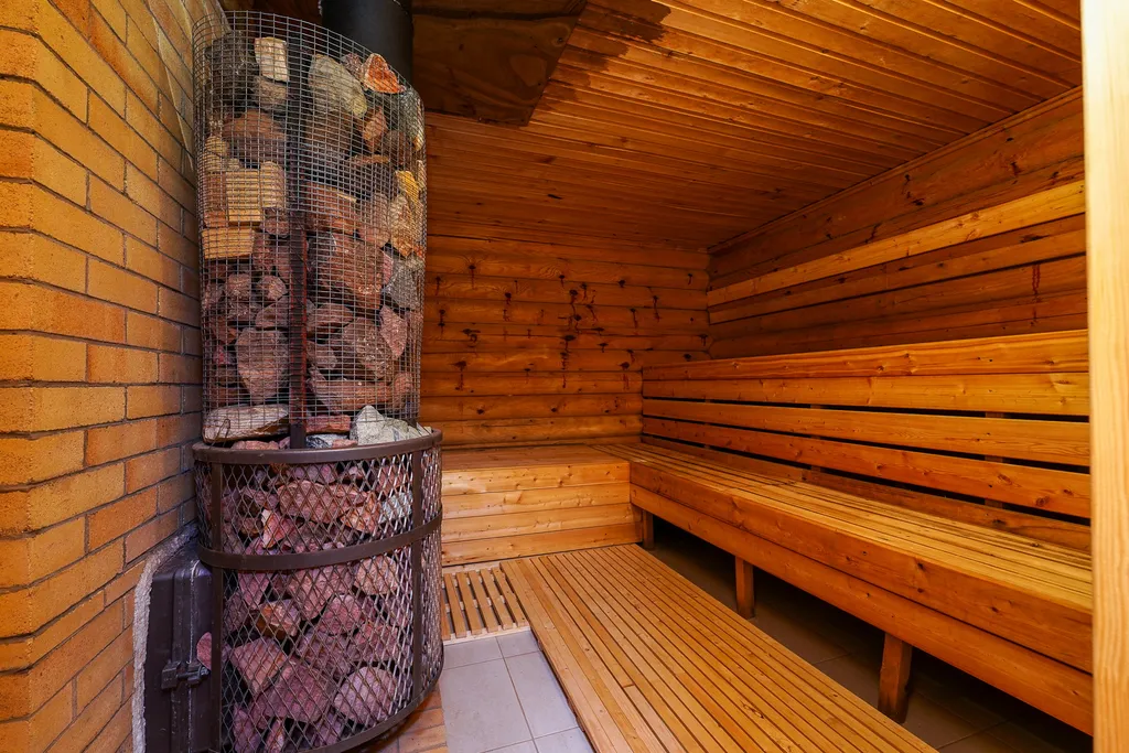 Эко-дом из Сруба с бассейном