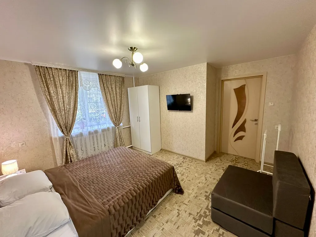 Коттедж Отдельно стоящий домик в центре Кисловодска — Кисловодск