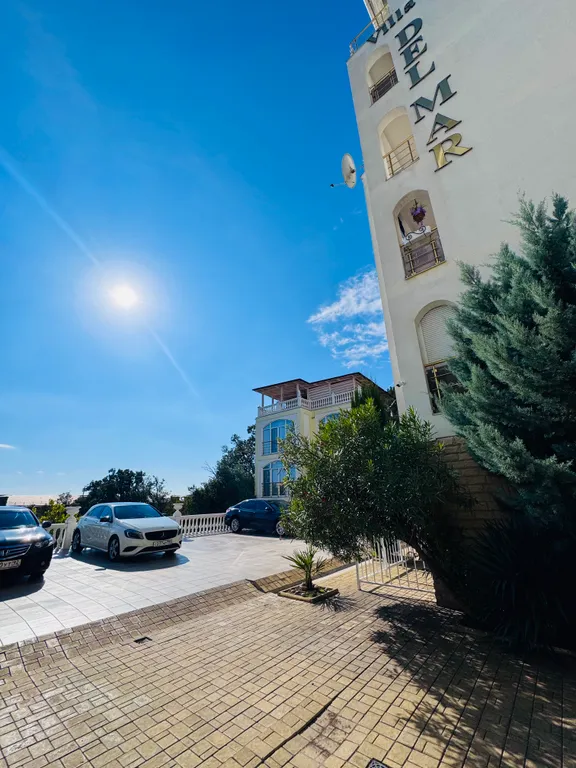 Квартира-студия в ЖК ВиллаДельМар с балконом и видом на море в Гаспре