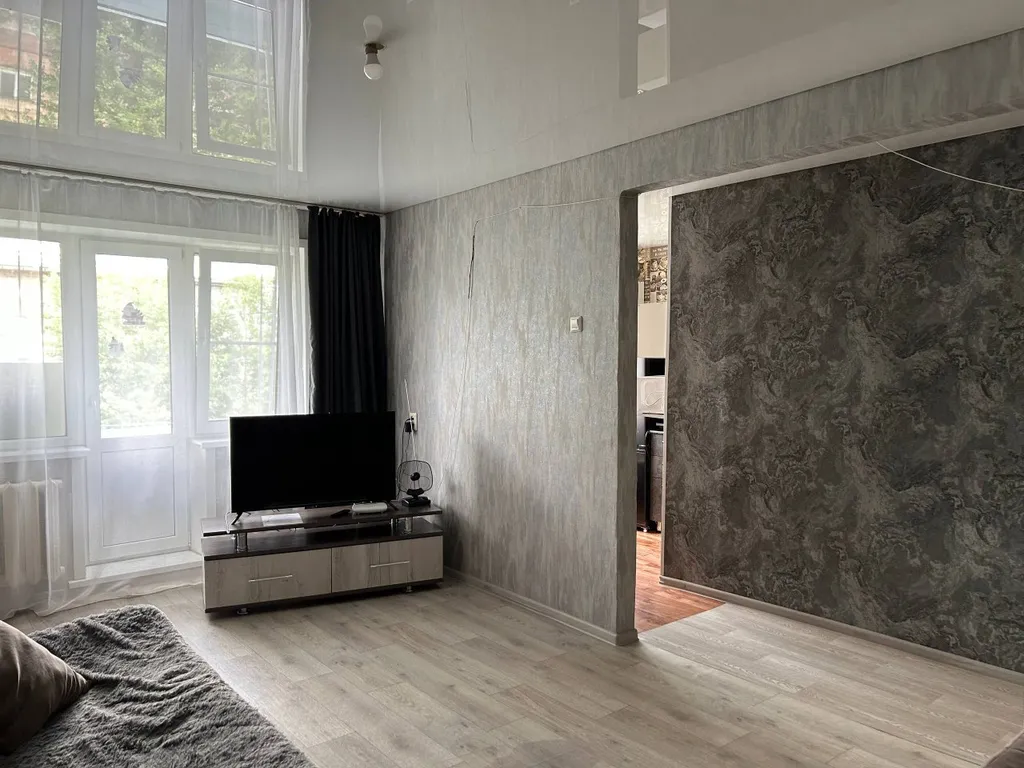 Квартира Уютная двушка в центре города — аренда посуточно в Ачинск