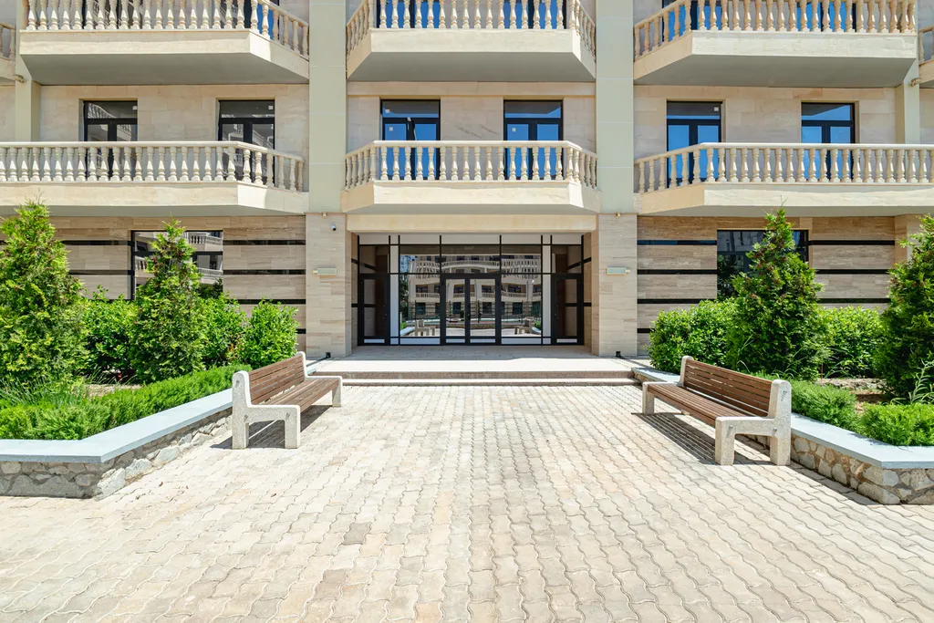 Студия, квартира с балконом в центре