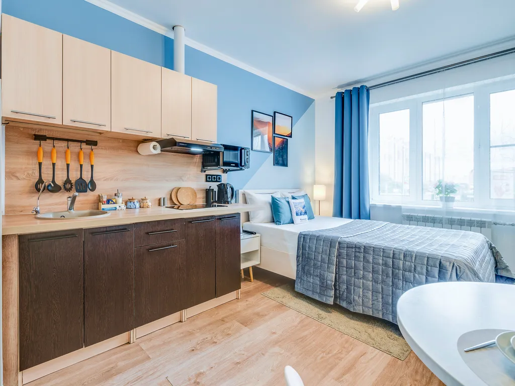 Новая студия, чистый подъезд, свежий ремонт, рядом аэропорт