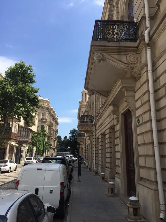 Квартира у площади фонтанов