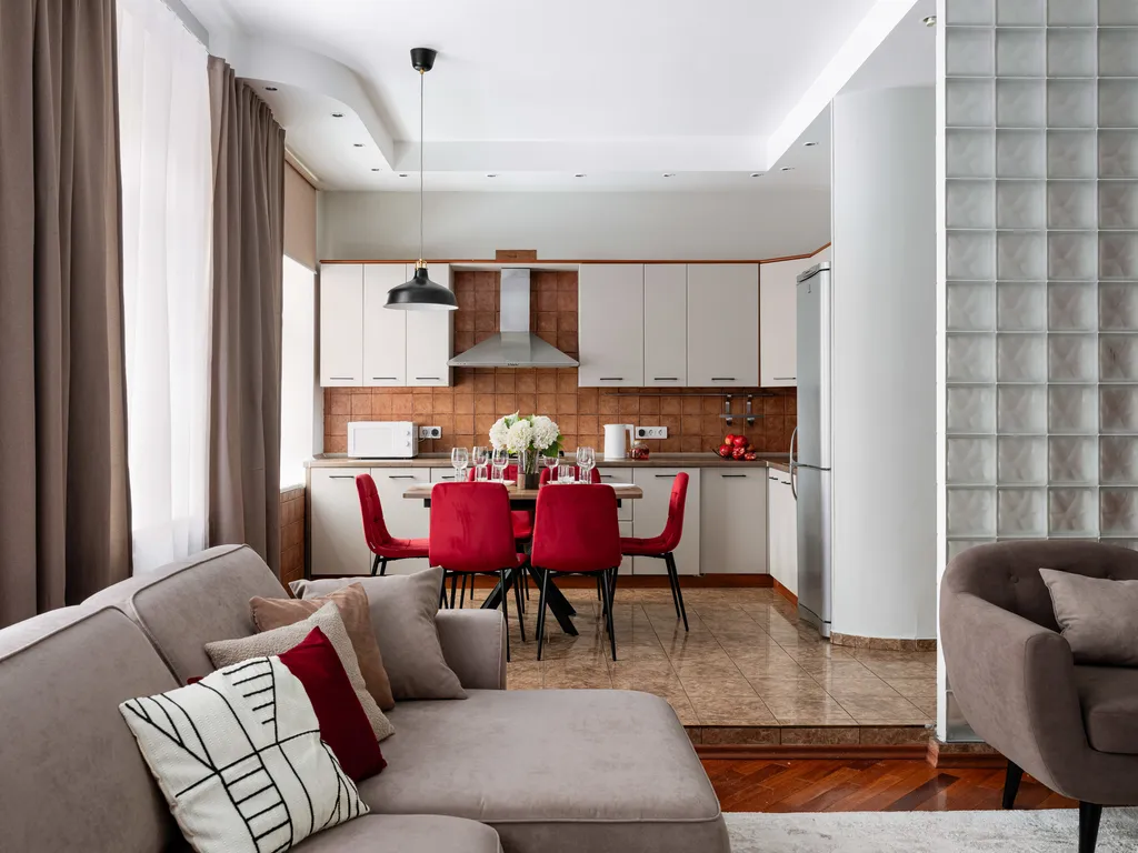 Просторная четверка в особняке на Старом Арбате