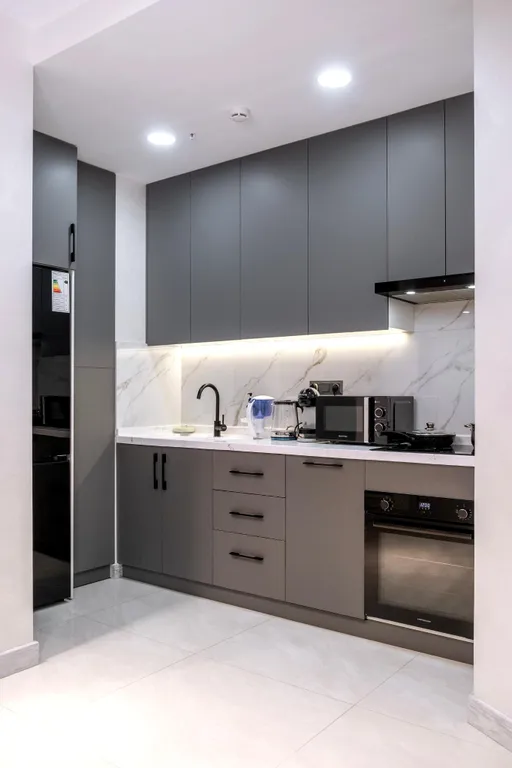 Квартира бизнес-класса с панорамными окнами в центре