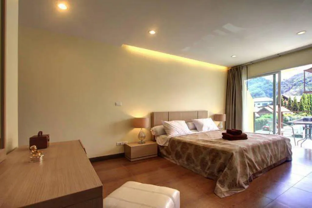 Таунхаус с тремя спальнями, Камала, Пхукет