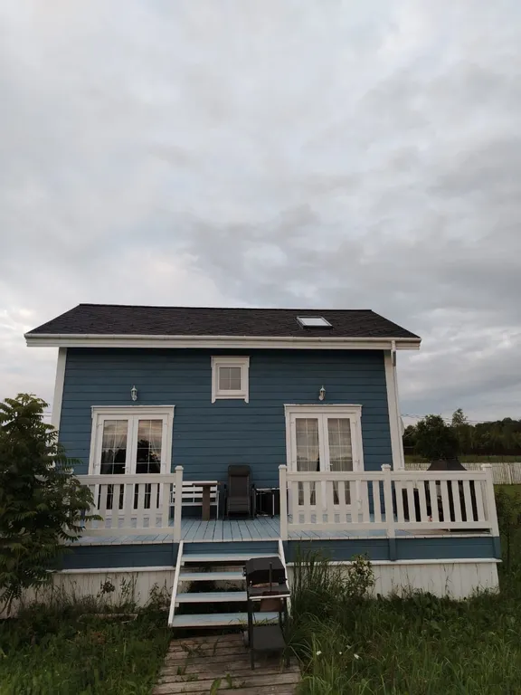 Уютный домик с видом на озеро в стиле прованс со всеми удобствами