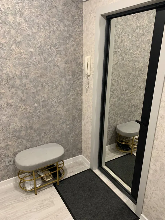 Уютная 1-комнатная квартира с дизайнерским ремонтом на Приморской