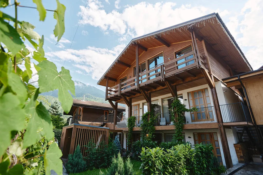 Студия Воздух с классной кухней в гостевом доме Пентакли в Красной Поляне