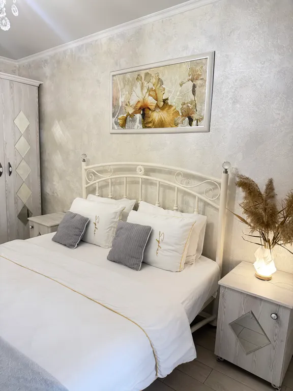 Двухкомнатная квартира в районе жд вокзала