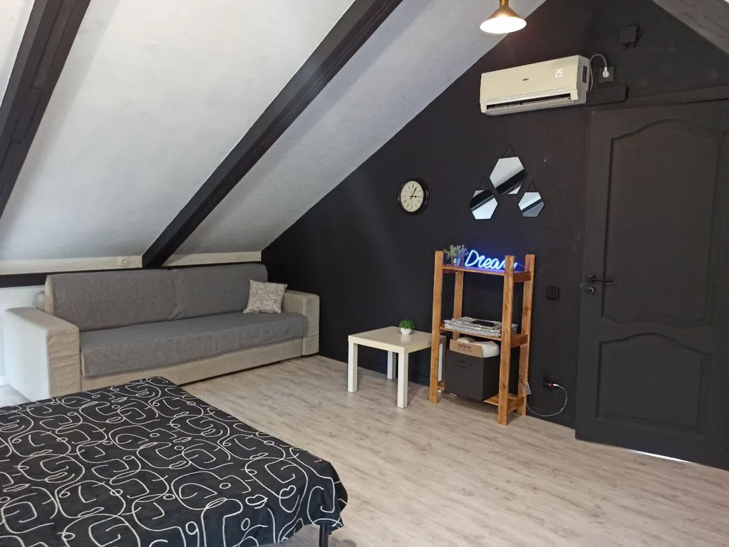 Уютный просторный дом у Замка Гарибальди