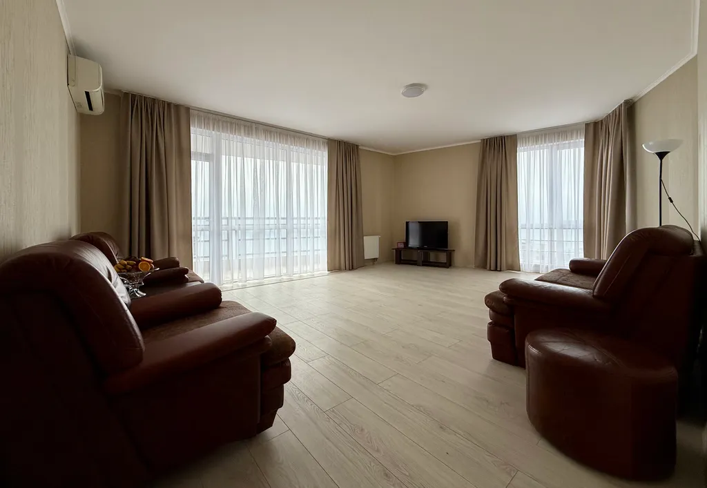 Квартира 2-комнатная Квартира — Адлер