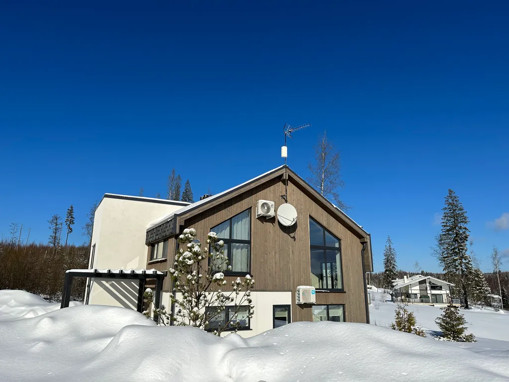 Дом у прудов