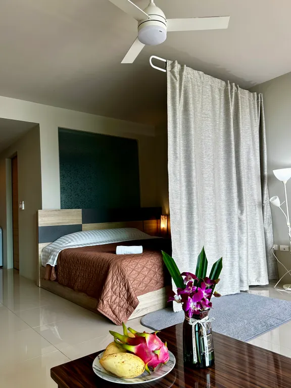 Видовая студия на пляже Карон