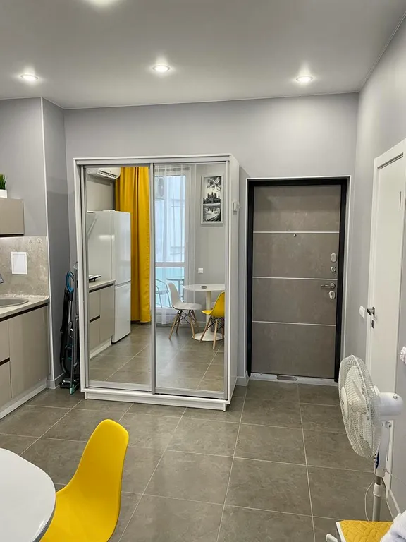 Квартира Квартира Современная студия в жилом комплексе с бассейном — Сочи