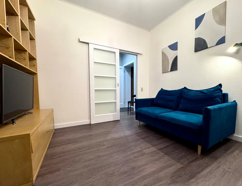 Центр, 3 комнаты, отличный ремонт! Удобные спальные места.