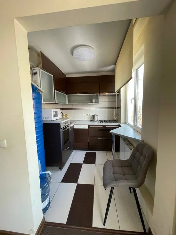 С водой, в самом центре уютная квартира