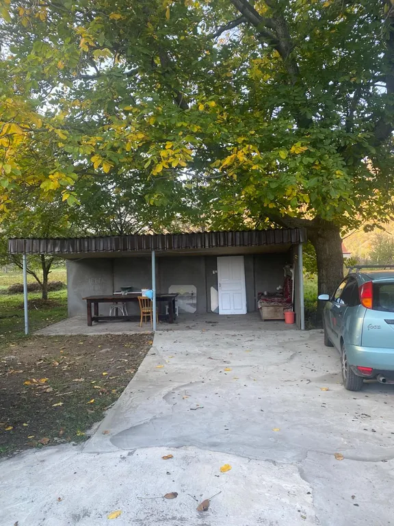 Уютный домик с дровяной печью