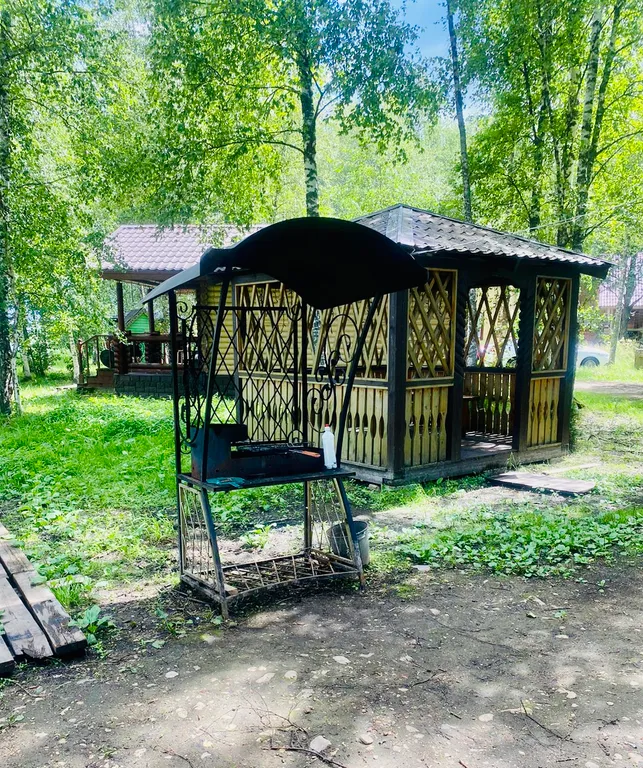 Дом у озера на Селигере