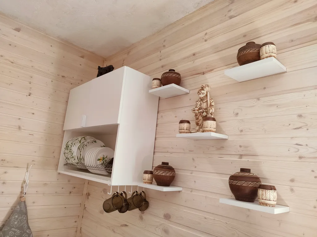 Новый дом  около леса