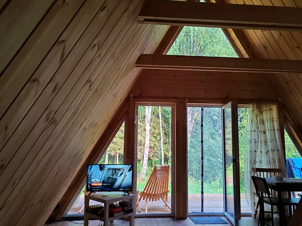 Дом Ярвиранта на берегу озера