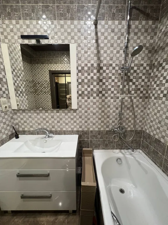 Квартира в новом доме в центре