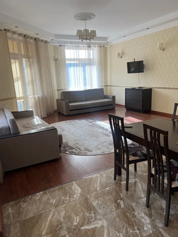 Апартамент с двумя балконами