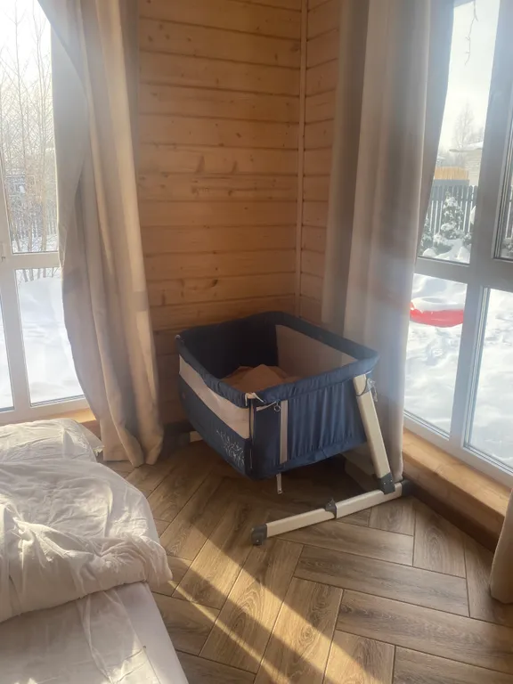 Дом у Коркинского озера с баней, купелью и детской площадкой.