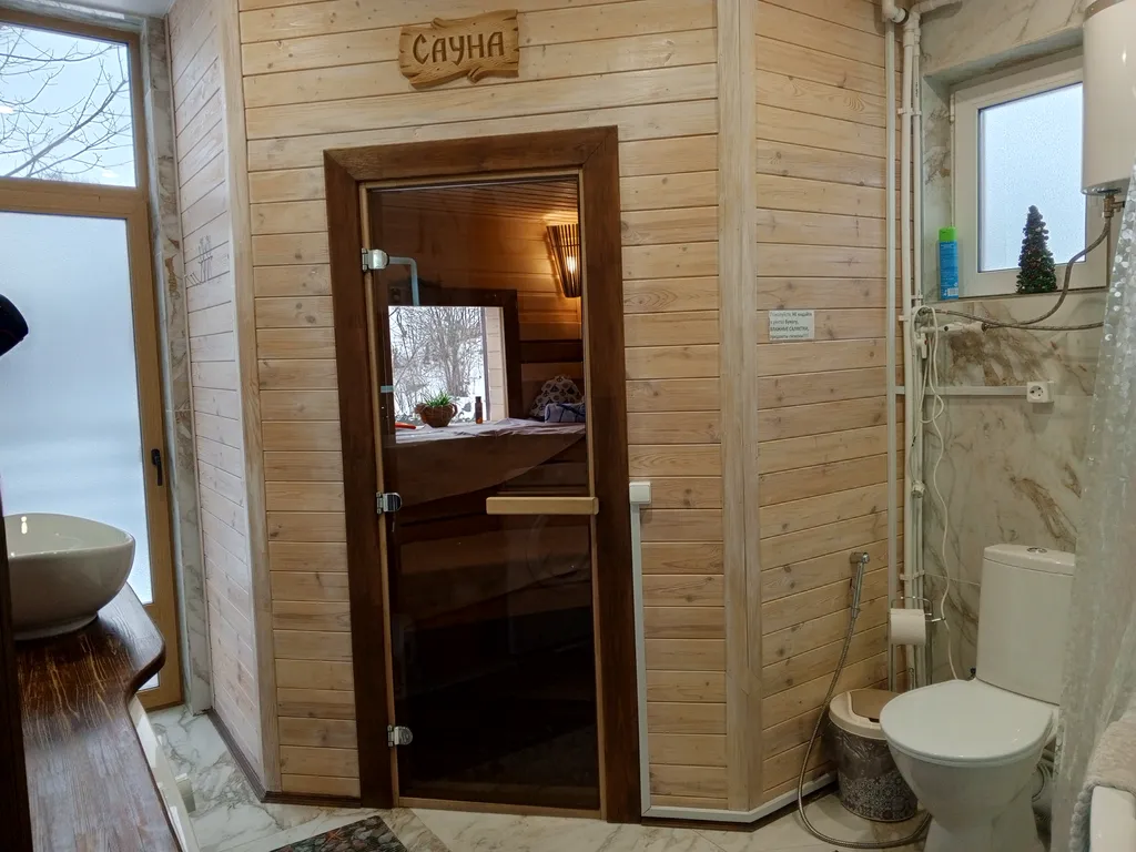 Парящий дом на Волге