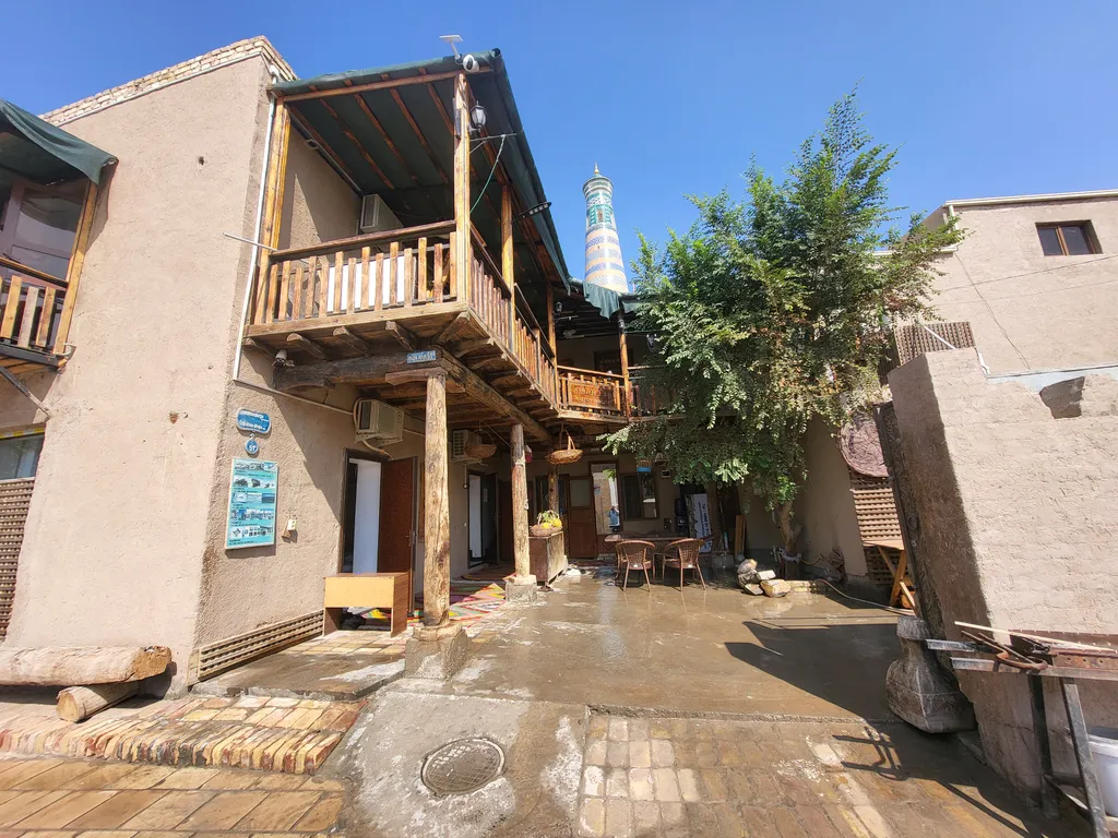Guest house in Ichan_kala! Внутри крепости Ичан Кала