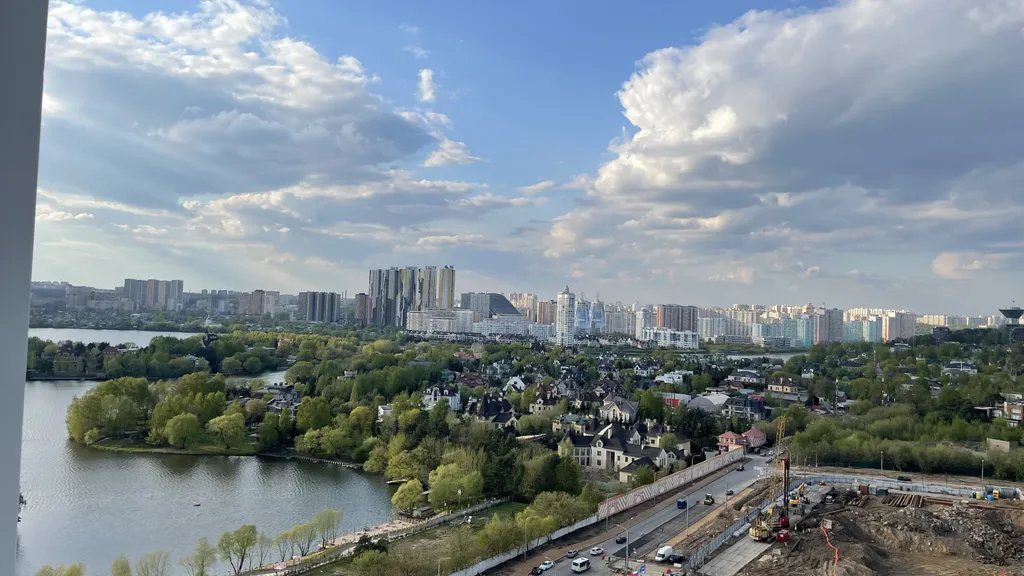 Апартаменты на набережной рядом Крокус