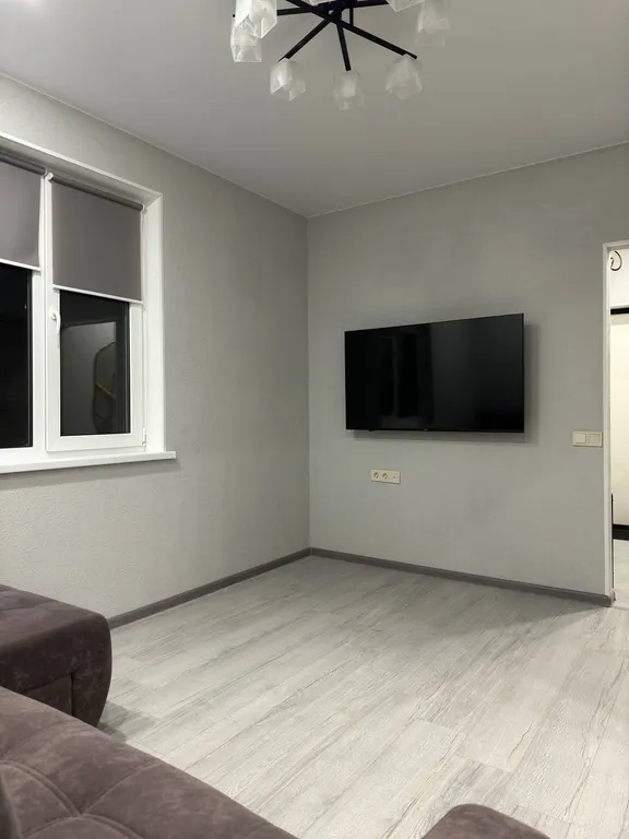 Современный коттедж на скале