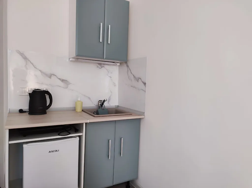 Студия рядом с МНТК Федорова, есть водонагреватель