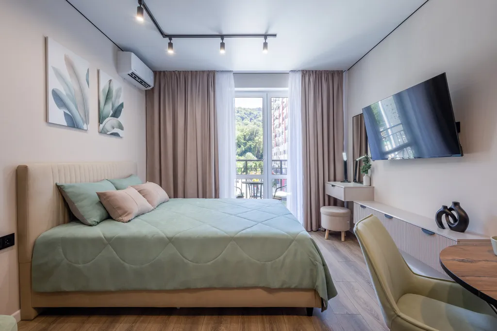 Студия с современным ремонтом в ЖК Летний