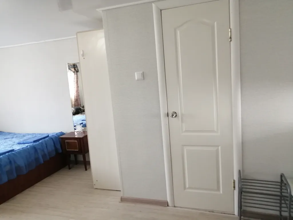 Коттедж Дом с личной кухней и санузлом — Ейск