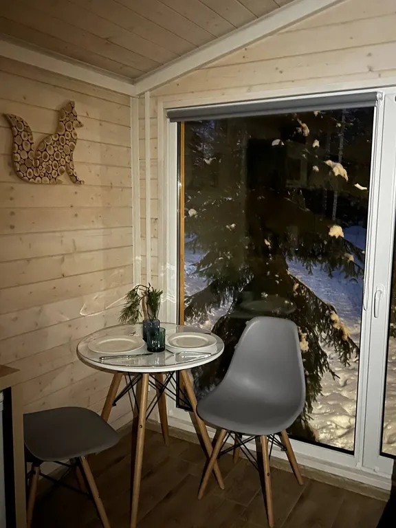 Коттедж Коттедж Хижина слона — Стеклянный